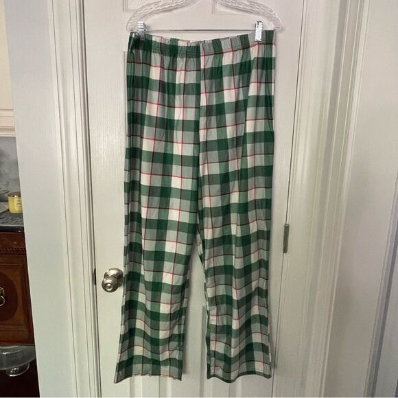 NWT CARTERS ADULT LARGE PLAID PAJAMAS - Picture 3 of 14
